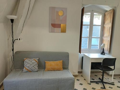 Studio Cosy en centre ville : Appartements proche de Bruyères-le-Châtel