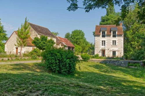 a house on the banks of the Indrois : Maisons de vacances proche de Saint-Quentin-sur-Indrois