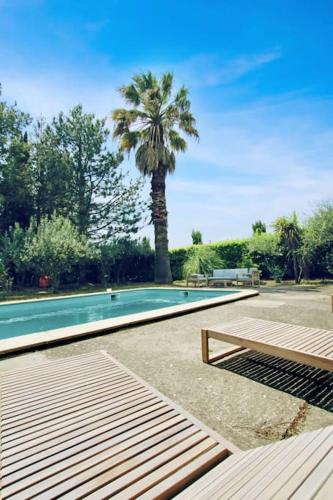 Maison Provençale, Piscine, Charme et Tranquillité : Maisons de vacances proche de Sillans-la-Cascade