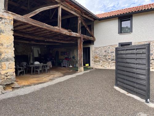 Gîte de cantaloup tout confort, climatisé : Maisons de vacances proche de Castillon-de-Saint-Martory