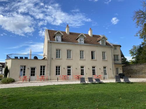 Manoir de Villamont : B&B / Chambres d'hotes proche de Savigny-lès-Beaune
