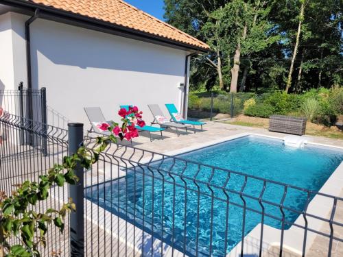 Maison neuve bord de Dordogne : Villas proche de Lanzac