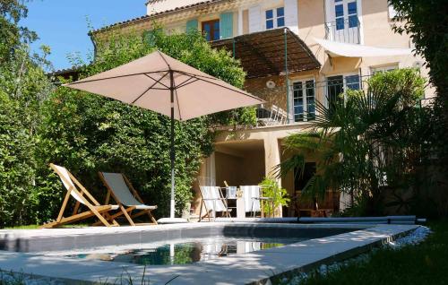 Villa Barri, maison étoilée en Drôme provençale : Maisons de vacances proche de Nyons