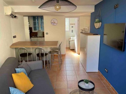 Centre de Collioure Appartement tout confort 2-4 pers avec climatisation et wifi classé 2 étoiles : Appartements proche de Collioure