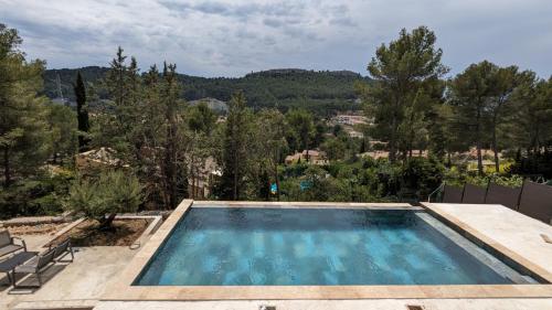Villa proche calanques Cassis : Maisons de vacances proche de Carnoux-en-Provence