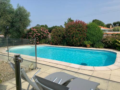 Maison spacieuse avec piscine près de La ROCHELLE : Villas proche d'Aigrefeuille-d'Aunis