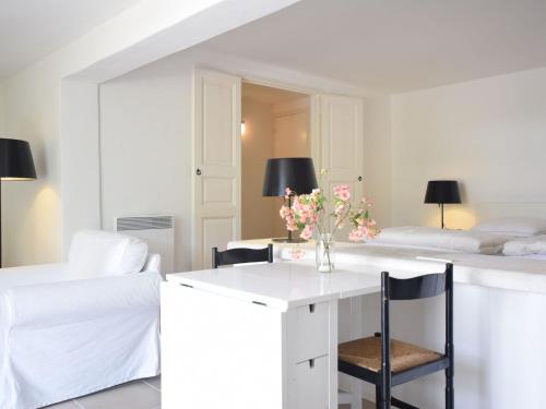 Apartment in Montbrun les Bains near forest : Appartements proche d'Aulan