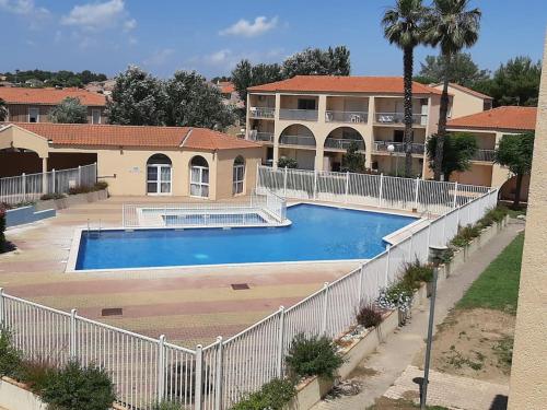 T2 à la mer au calme avec piscine, tennis, WIFI : Appartements proche de Canet-en-Roussillon