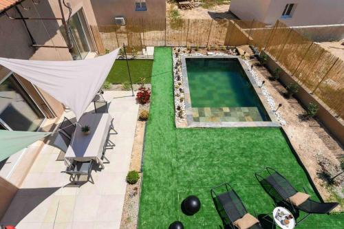 Villa neuve 3 chambres piscine : Maisons de vacances proche de Septèmes-les-Vallons