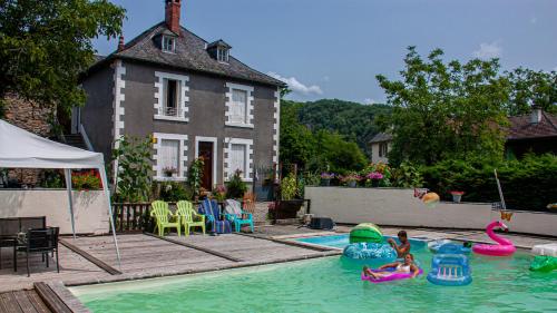 Carpe Diem Bed and Breakfast : B&B / Chambres d'hotes proche de Puy-d'Arnac