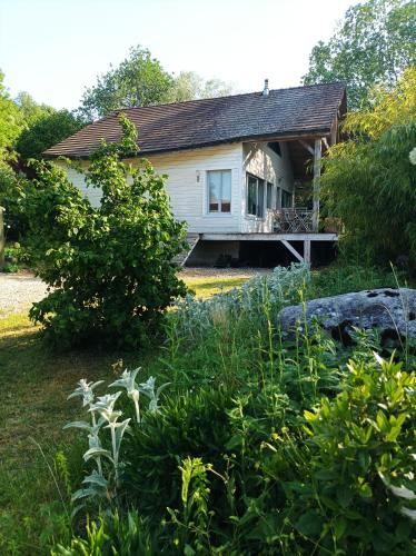 La Douc'Heure : Maisons de vacances proche de Mont-sur-Monnet