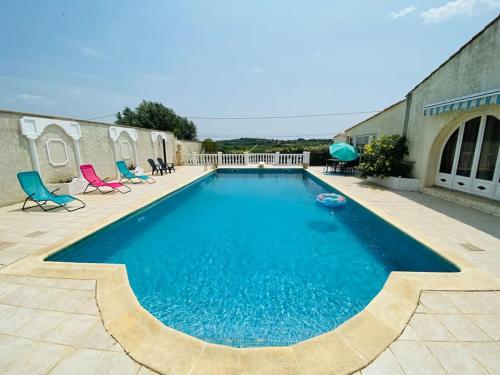 Magnifique appartement climatisé + accès piscine : Appartements proche d'Espondeilhan
