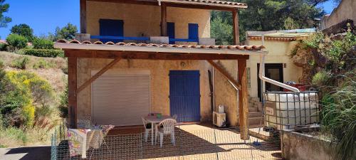 Petite maison en Provence : Villas proche de La Bouilladisse