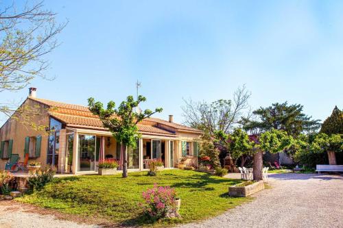 Villa Mireio proche Avignon St-Rémy et Luberon : Villas proche de Plan-d'Orgon