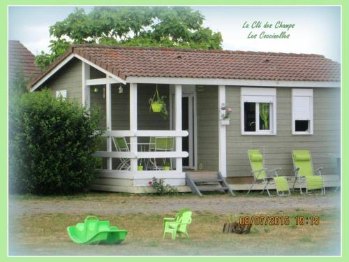 Gîte Pierrefitte-sur-Loire, 3 pièces, 4 personnes - FR-1-489-361 : Maisons de vacances proche de Gilly-sur-Loire