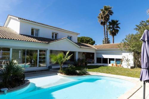 GROOMI - La Villa Marie, 1er ligne du golf avec piscine ! : Villas proche de Saint-Brès