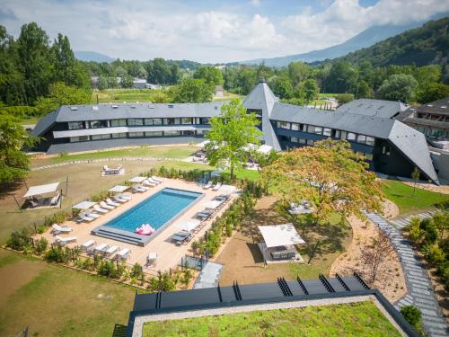 Miura : Hotels proche de Viviers-du-Lac