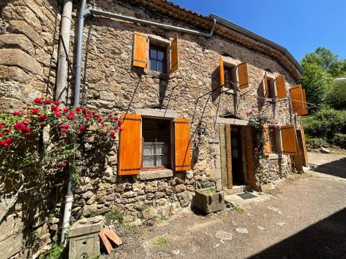 La Forge, Chirols, Ardeche : Maisons de vacances proche de Sagnes-et-Goudoulet