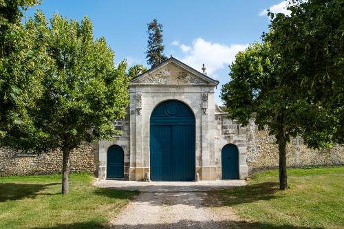 Abbaye du Trésor : B&B / Chambres d'hotes proche de Bray-et-Lû