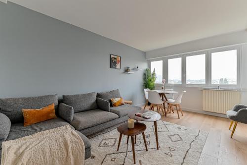 CityStay full brand new appartement 3 bedrooms 5min to Paris : Appartements proche de Les Lilas