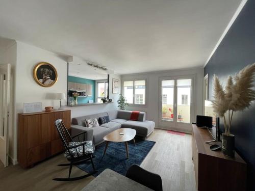Beautiful 1 bedroom apartment near Paris : Appartements proche de Ville-d'Avray