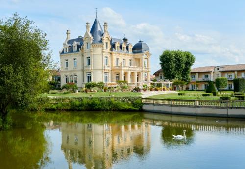 Château Hôtel Grand Barrail : Hotels - Gironde