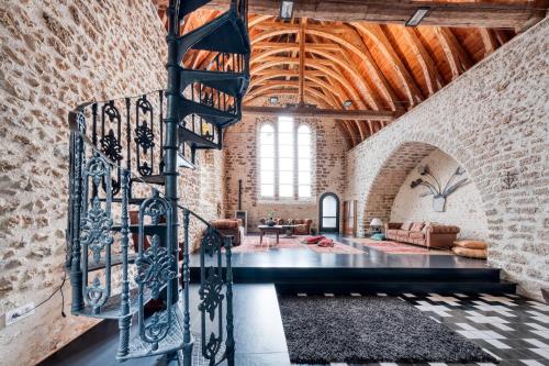 Chapelle du 13ème siècle : Maisons de vacances proche de Digny