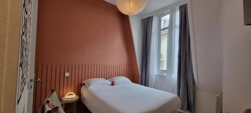 Hôtel Beauquartier Moulin Rouge - Ex goldhotel : Hotels proche du 17e Arrondissement de Paris