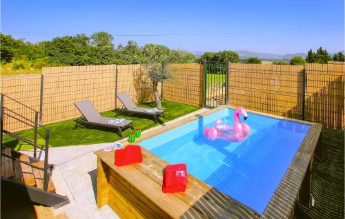Amazing home in Montboucher sur Jabron with Outdoor swimming pool, WiFi and 2 Bedrooms : Maisons de vacances proche de Condillac