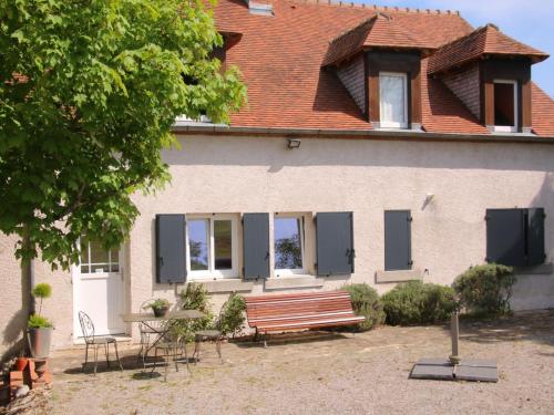 Gîte Besson, 3 pièces, 4 personnes - FR-1-489-355 : Maisons de vacances proche de Contigny