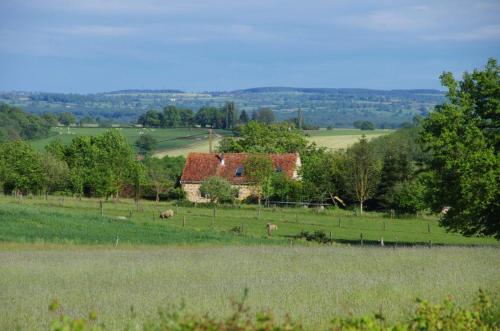 Gte Avec Piscine Sainte Anne : Maisons de vacances proche de Sauvagny