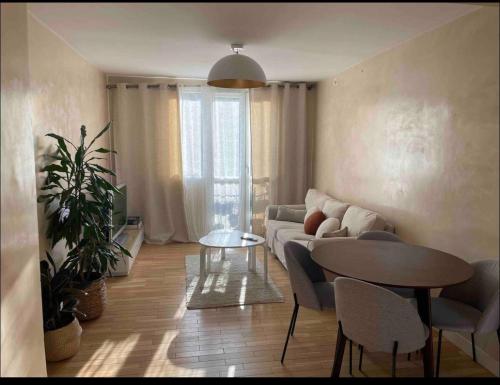 Bel appartement lumineux proche Paris : Appartements proche de Bourg-la-Reine