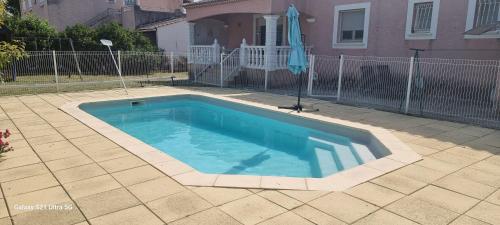 Villa piscine : Villas proche de Bagard