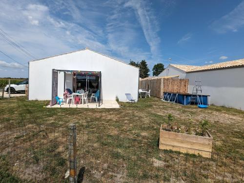 maison indépendante avec parking : Maisons de vacances proche de Mornac-sur-Seudre