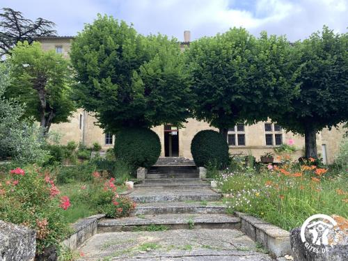 Château de Gardès : B&B / Chambres d'hotes proche d'Auch