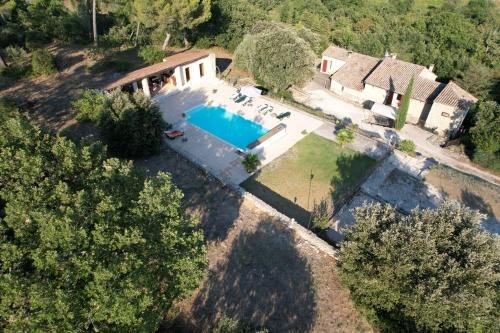 La Ribelle en Provence : Maisons de vacances proche de La Roque-sur-Pernes