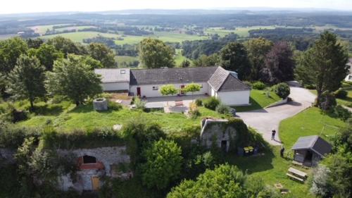 La Maison du Fort de Fontain : Maisons de vacances proche de Cléron