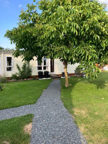 Petite maison dans la nature : Maisons de vacances proche de Toulx-Sainte-Croix