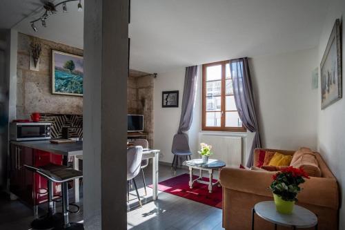 Très bel appart 2 chambres, quartier historique : Appartements proche de Périgueux