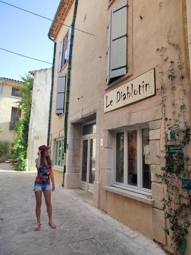Hostel Le Diablotin : B&B / Chambres d'hotes proche de Saint-Jean-de-Fos