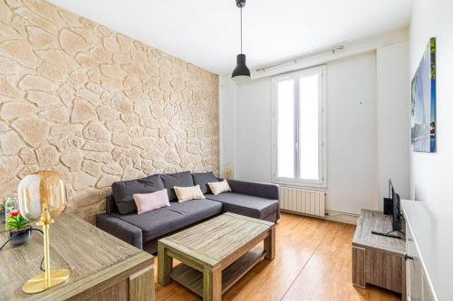 GuestReady - Modern stay next to Vincennes Woods : Appartements proche de Saint-Maurice