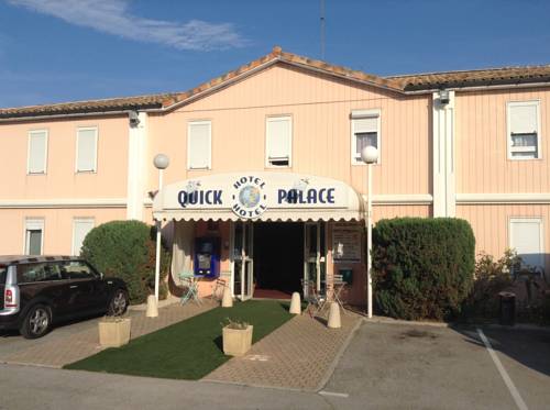 Quick Palace St Jean De Vedas - A709 : Hotels proche de Fabrègues