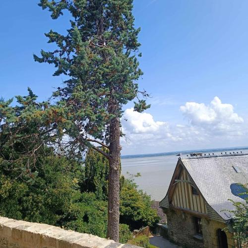 Chez Adèle : Maisons de vacances proche de Le Mont-Saint-Michel