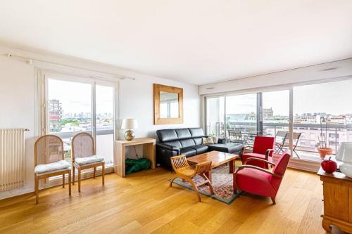 GuestReady - Lovely Stay with an Eiffel Tower view : Appartements proche de Saint-Cloud