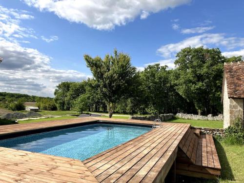 Maison de charme avec piscine privative : Villas proche de Sublaines