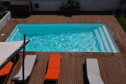 Villa avec piscine dans le sud de la France : Villas proche de Corneilla-del-Vercol