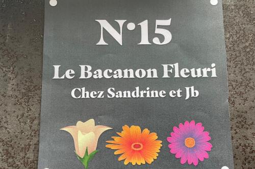 Gite le Bacanon fleuri proche Canal du midi : Appartements proche de Ventenac-en-Minervois