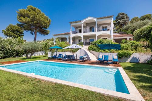 Villa Athéna - Villa d-exception à Mougins : Maisons de vacances proche de Mougins