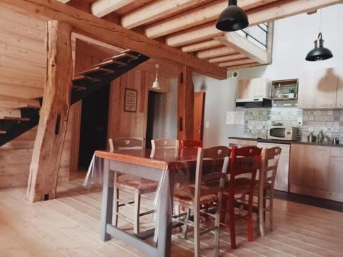 Charmant Gite 6 Places Secteur Jura : Appartements proche de Blois-sur-Seille