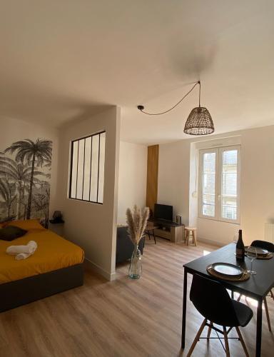 Studio cosy et chaleureux : Appartements proche de Javené